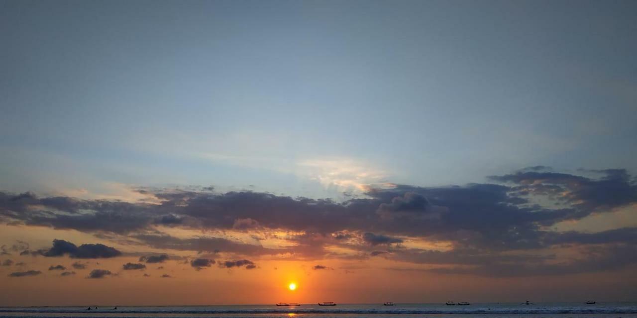 Rumah Kayu Bali Kuta Lombok Esterno foto